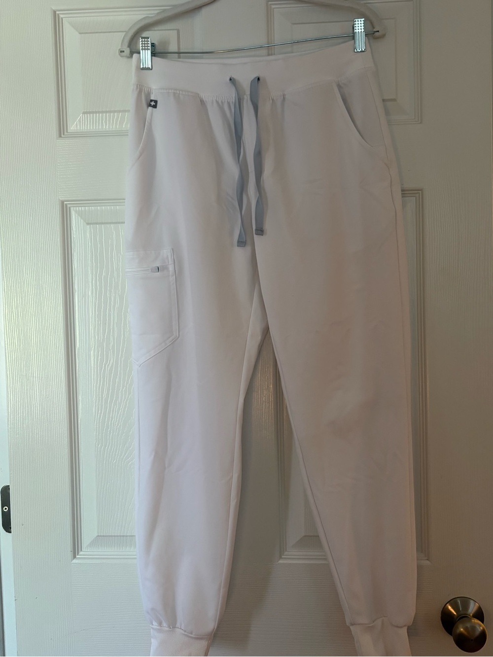 Women FIGS Small Standard Scrub Pants only NWOT Zamora Style FIGS
